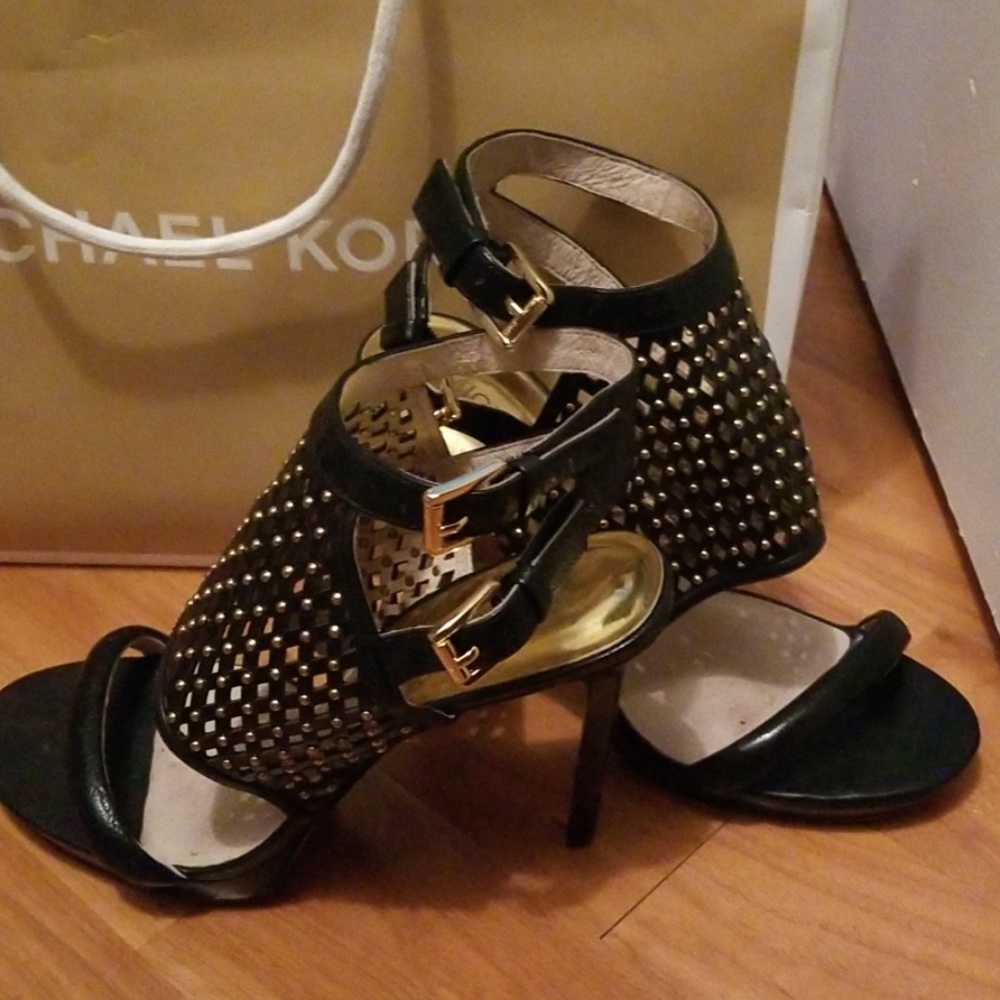 Mk black heels